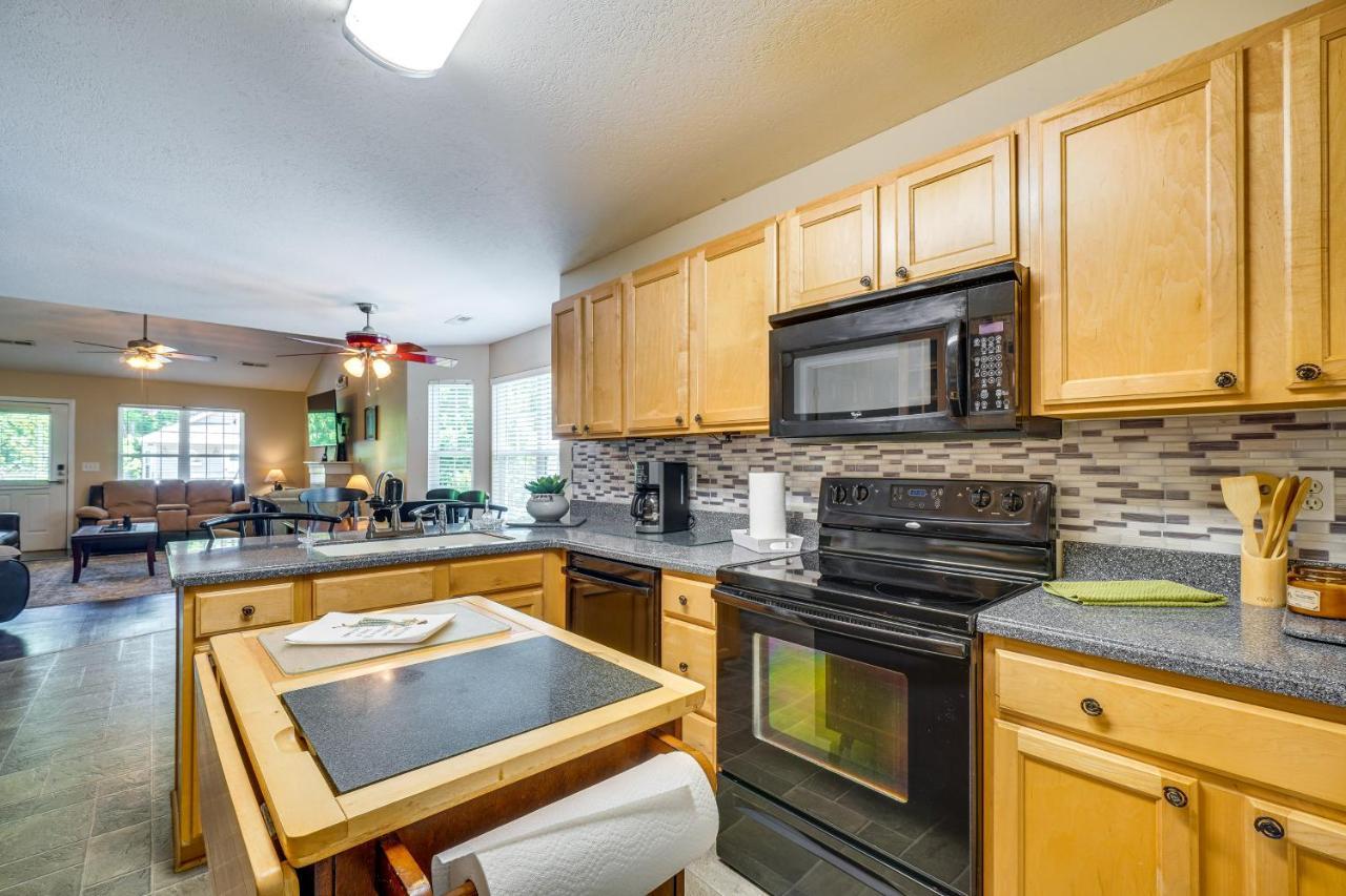 Pigeon Forge Home With Screened Porch, 3 Mi To Town! Екстер'єр фото
